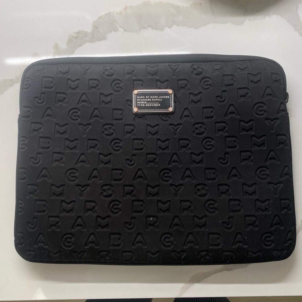 Marc Jacobs laptop case! 15in across.